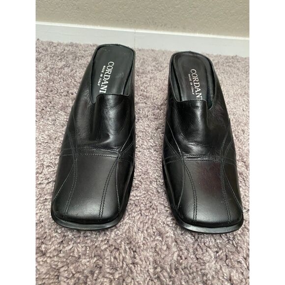 CORDANI Black Leather Slip Ons Mule Heels Size 6 - Picture 3 of 13